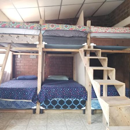 Hostal La Esperanza Antigua ภายนอก รูปภาพ